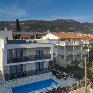 Apartment Nicolina, Kastela